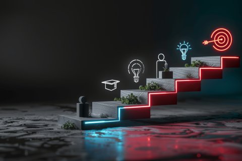 Eine dunkle 3D-Szene zeigt eine mit Neonr&ouml;hren beleuchtete Treppe, auf der kleine Figuren - stellvertretend f&uuml;r Apothekerausbildung und Fachapotheker - hinaufsteigen. Auf jeder Stufe sind Symbole zu sehen: Abschlusskappe, Zahnr&auml;der, Gl&uuml;hbirne und Zielscheibe, die Fortschritt und Leistung in der Pharmazie symbolisieren.