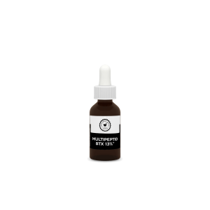 Auf weißem Hintergrund steht eine braune Tropfflasche mit der Aufschrift „MULTIPEPTID BTX 13 %“. Die Flasche, die sich ideal für alle eignet, die in der Apotheke ihre eigene Kosmetiklinie entwickeln möchten, verfügt über einen weißen Verschluss mit Tropfer sowie ein weißes Etikett, auf dem über dem Produktnamen ein rundes Logo abgebildet ist.